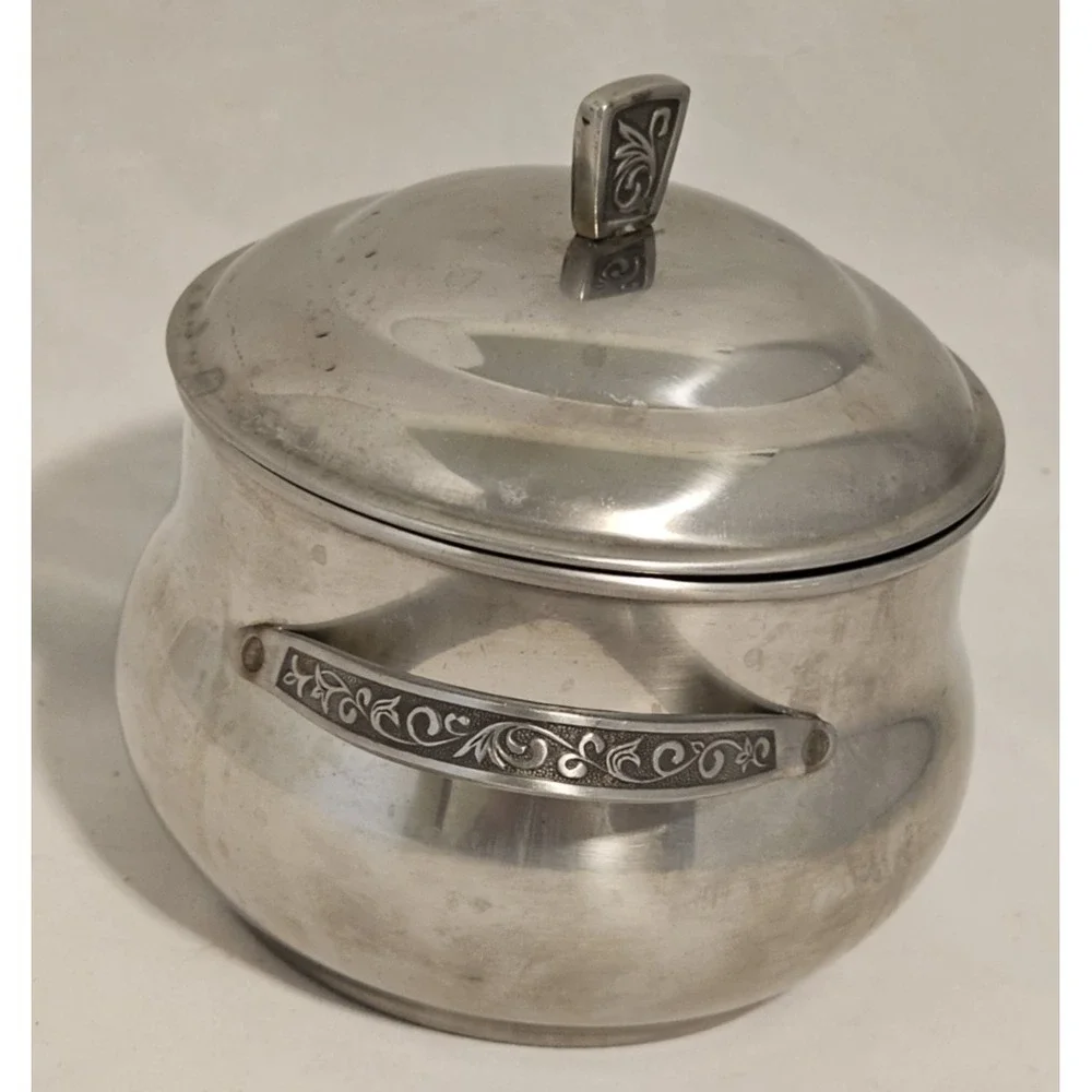 Vintage Small Monterey Stainless Steel Server Pot,Traditional Holloware w/ Lid
